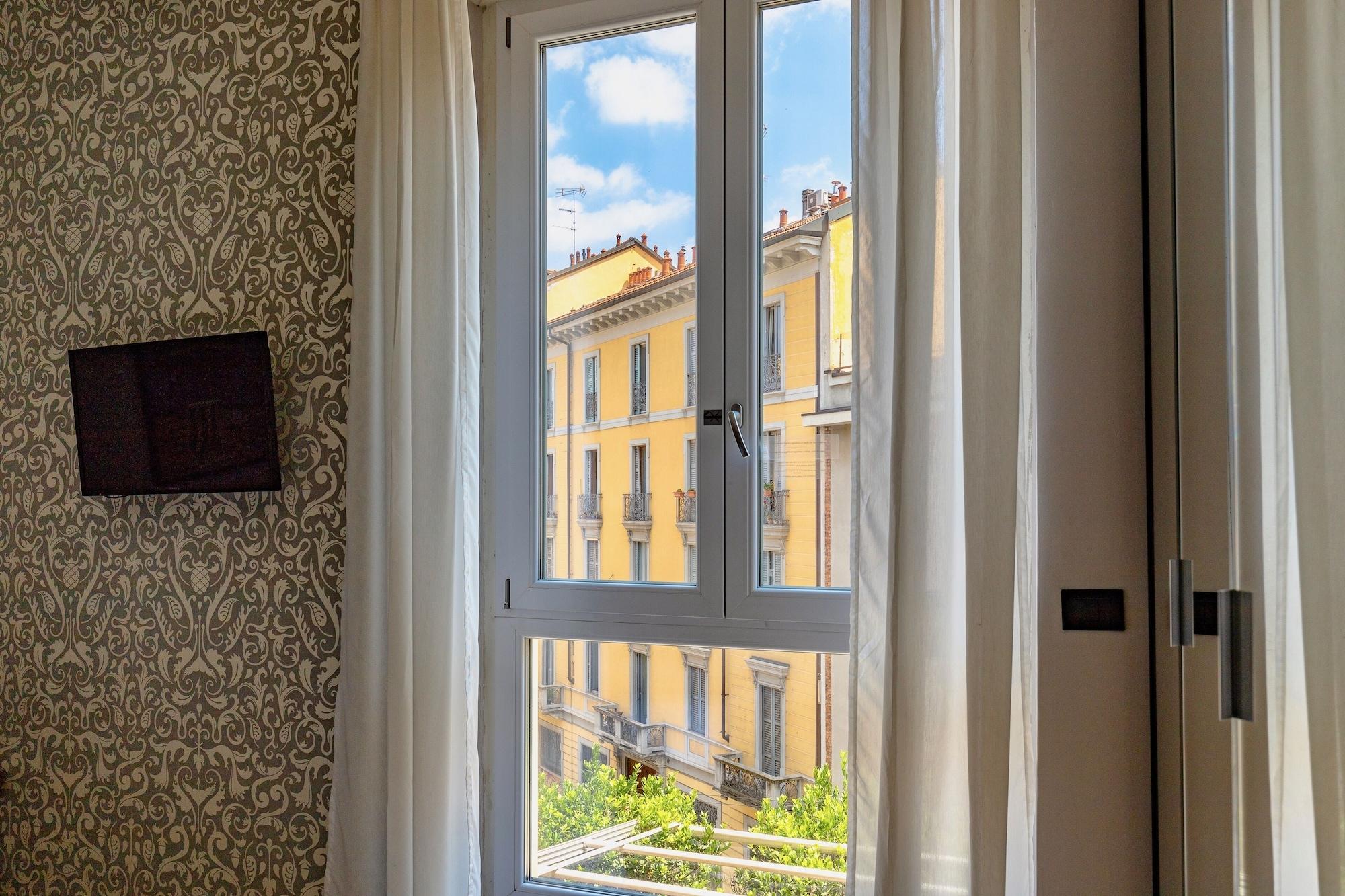 Aiello Rooms Milan Bagian luar foto