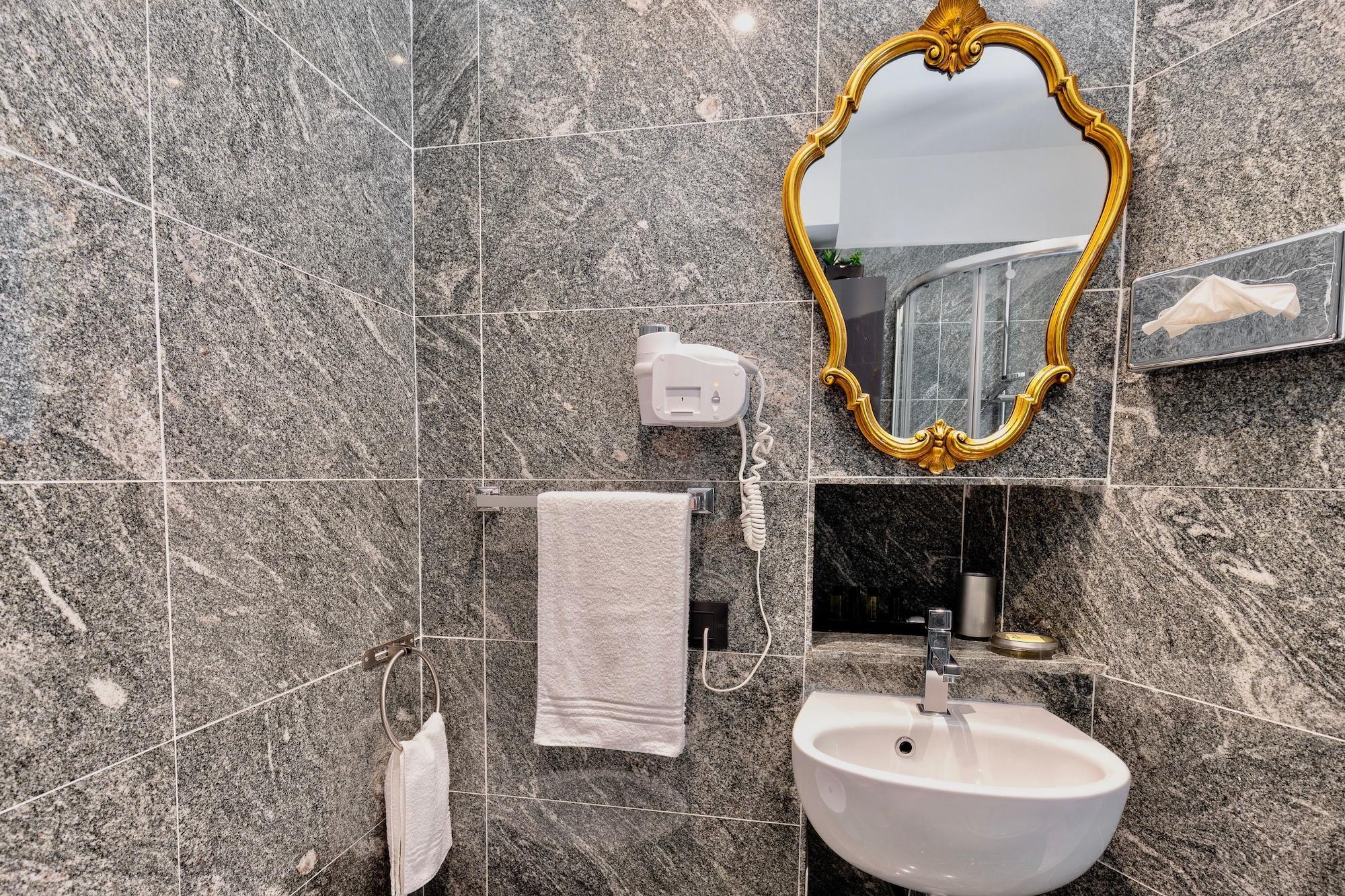 Aiello Rooms Milan Bagian luar foto